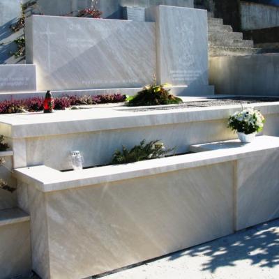 Visedjelne Grobnice 14