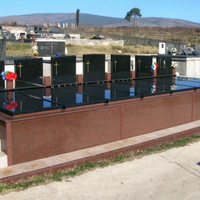 Visedjelne Grobnice 1